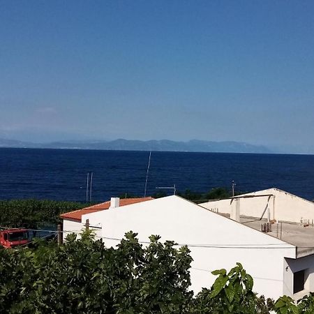 Γεώργιος Παπαϊωάννου Ενοικιαζόμενα Δωμάτια Khrónia 외부 사진