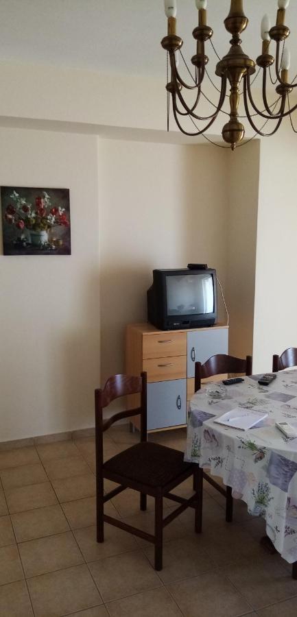 Γεώργιος Παπαϊωάννου Ενοικιαζόμενα Δωμάτια Khrónia 외부 사진